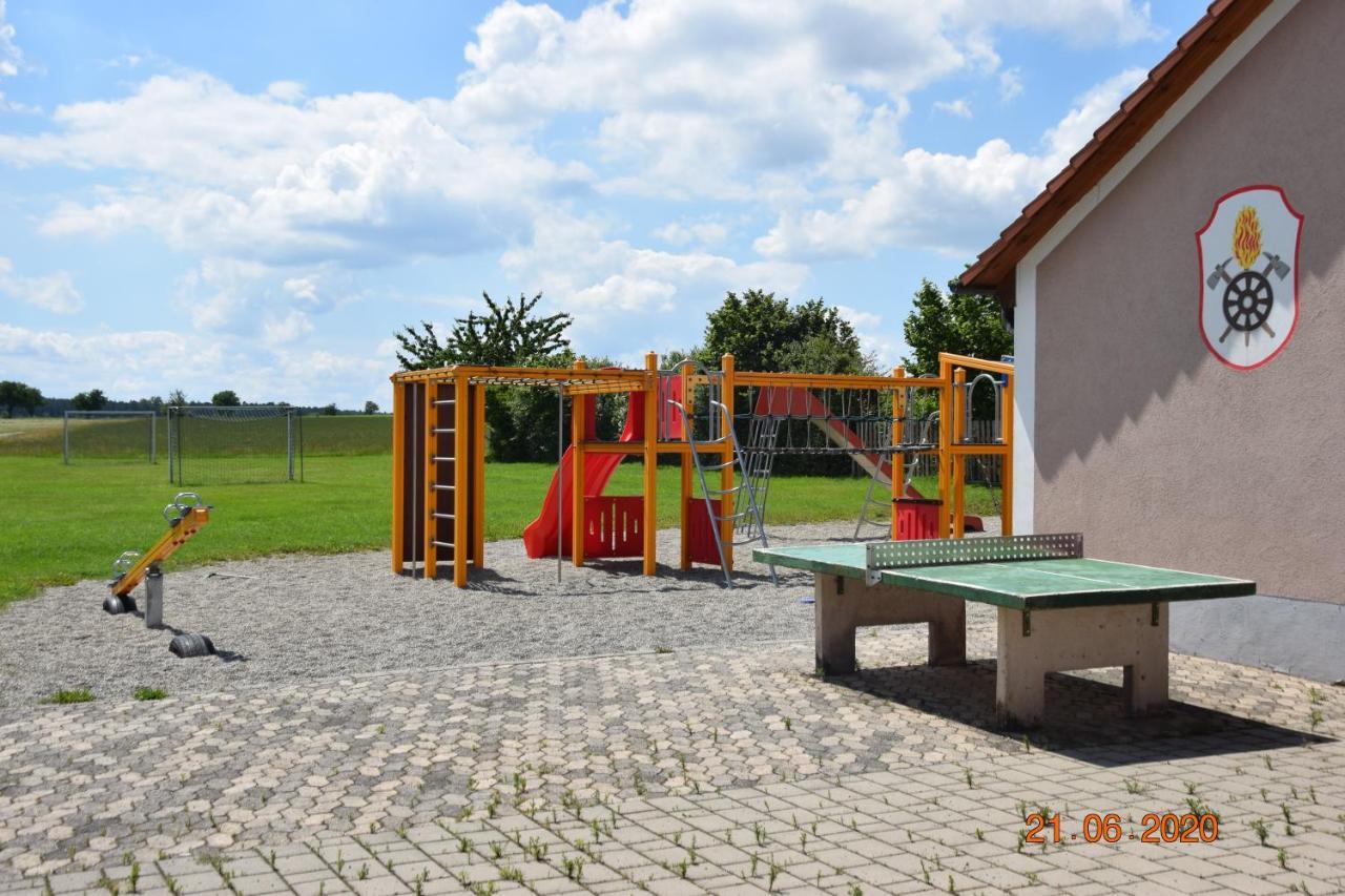 Ferienwohnungen Fewo Landglueck แฮร์รีเดิน ภายนอก รูปภาพ